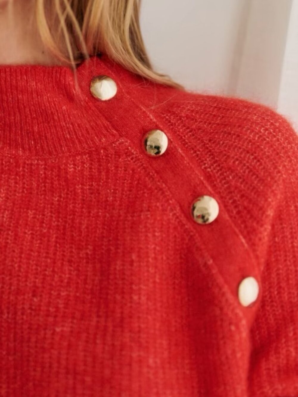Sezane Trudy Jumper Red Size Medium Pullover Sweater Button Neck - Picture 7 of 12